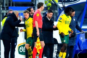 杏彩娱乐平台 -包含里程碑夜阿斯顿维拉主帅复盘，荷甲今晚刷纪录，信心回归，更衣室氛围转暖的词条