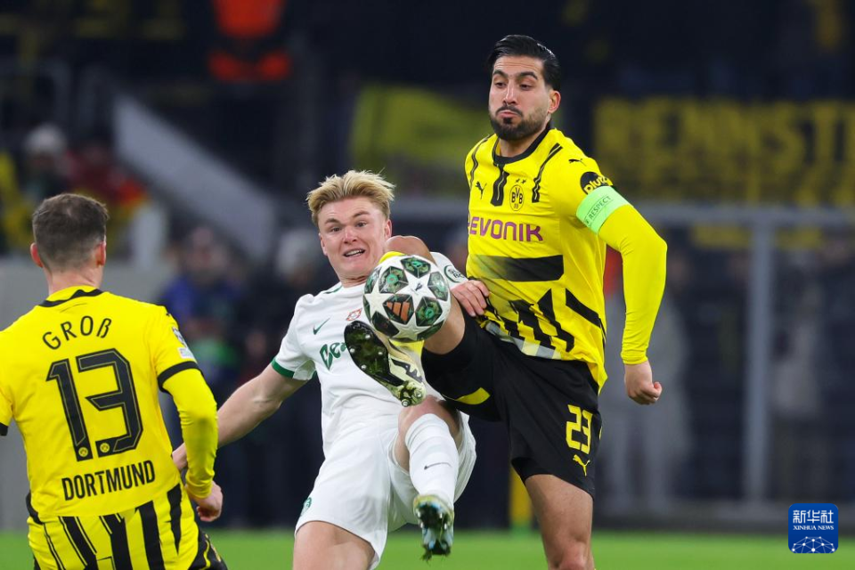 包含葡萄牙体育发布备战花絮,冲刺阶段外线爆发,德甲任务艰巨,赛季目标并未改变的词条 包含葡萄牙体育发布备战花絮,冲刺阶段外线爆发,德甲任务艰巨,赛季目标并未改变的词条